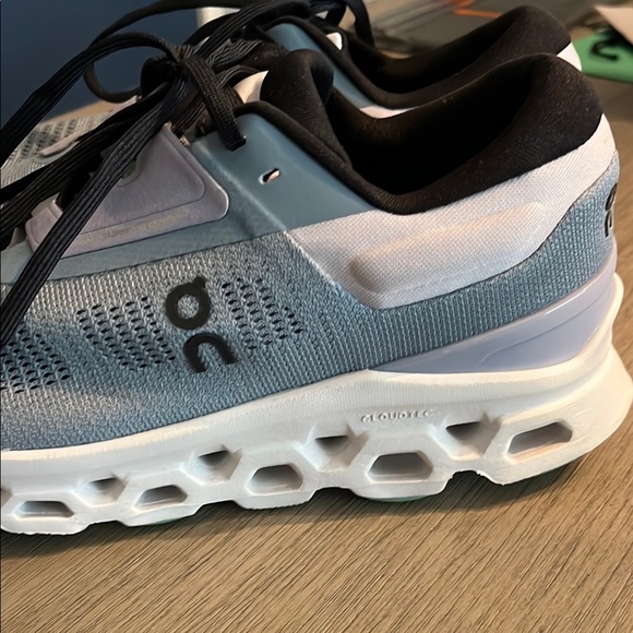 On Cloud Stylish Blue and Black Sneakers - Picture 6 of 6